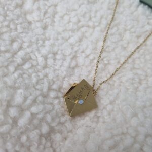 Collier personnalisé enveloppe en acier inoxydable recto / verso